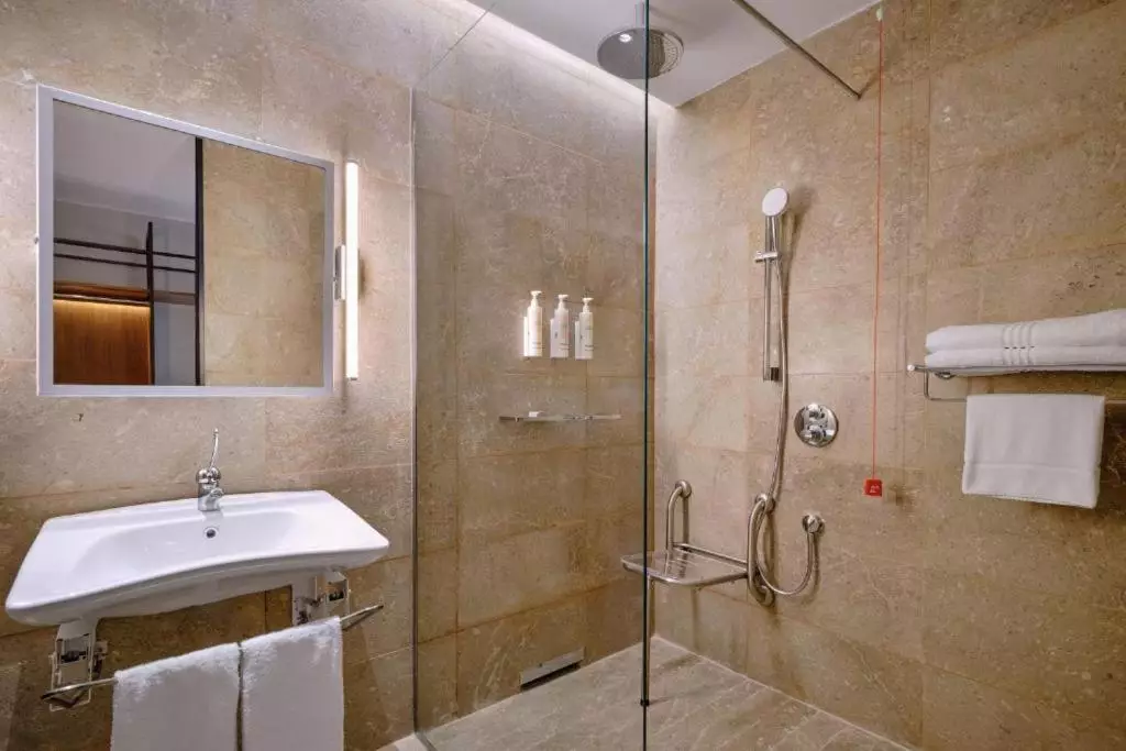 MARRIOTT TUNIS